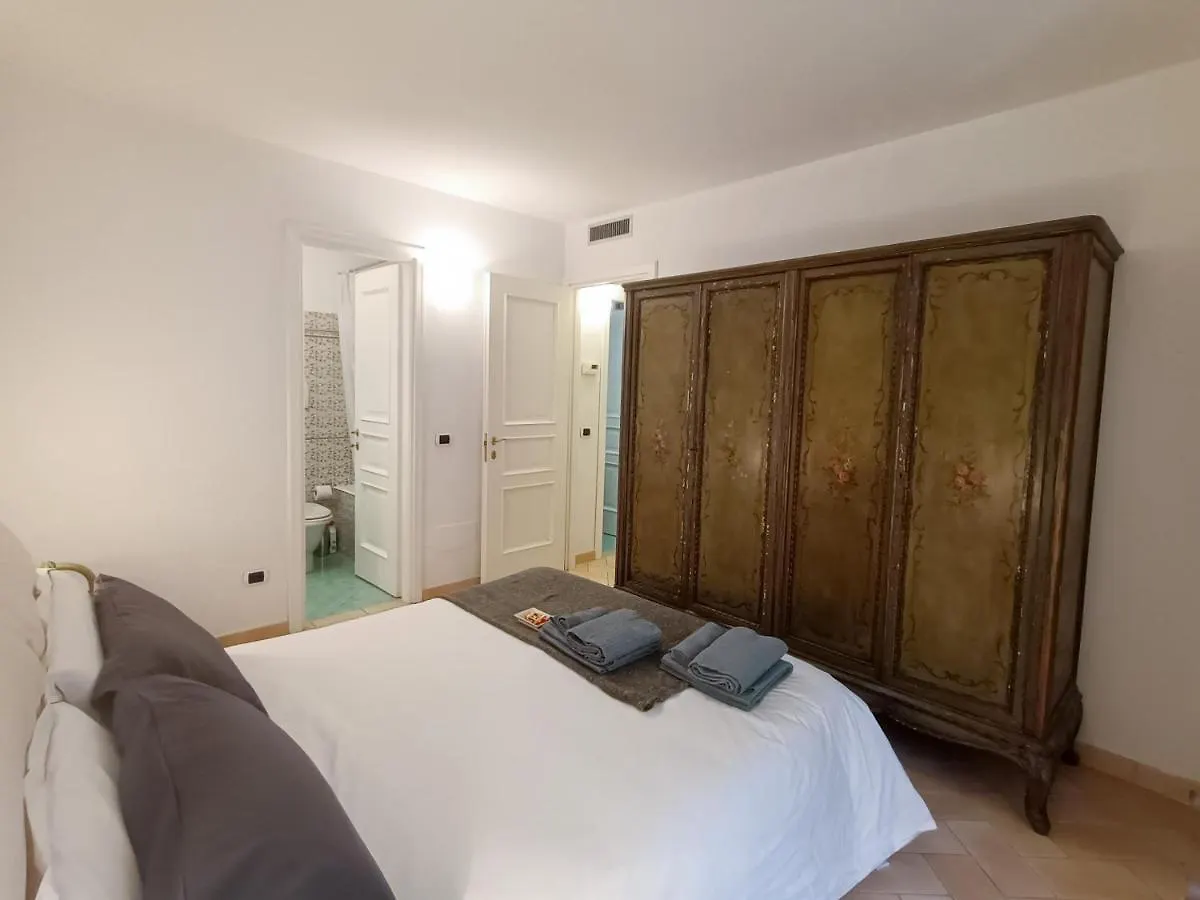 Altido Villa Milva With Car Park Beside The Beach Paraggi 0*,