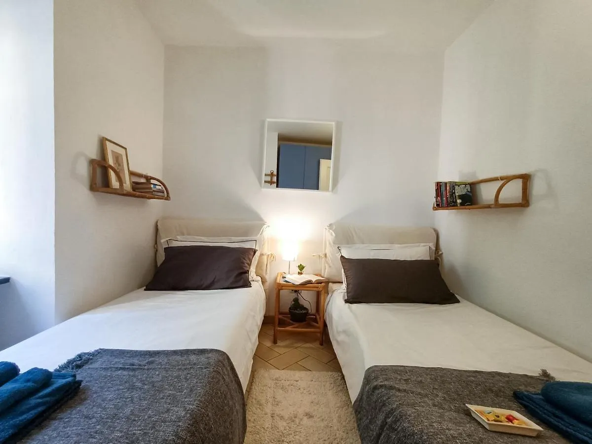 Altido Villa Milva With Car Park Beside The Beach Paraggi Apartment